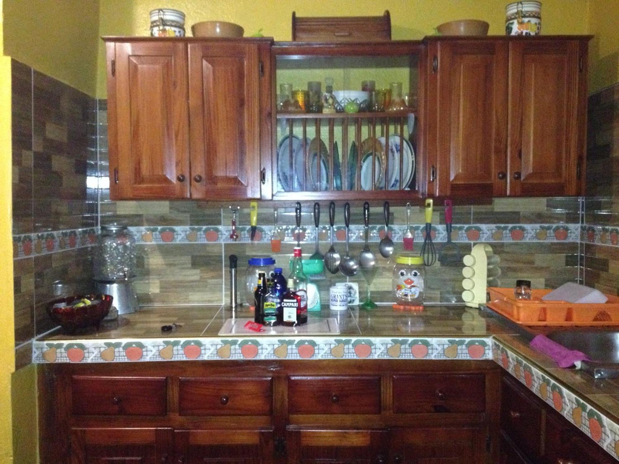 Kingston Airport Bed And Breakfast Extérieur photo